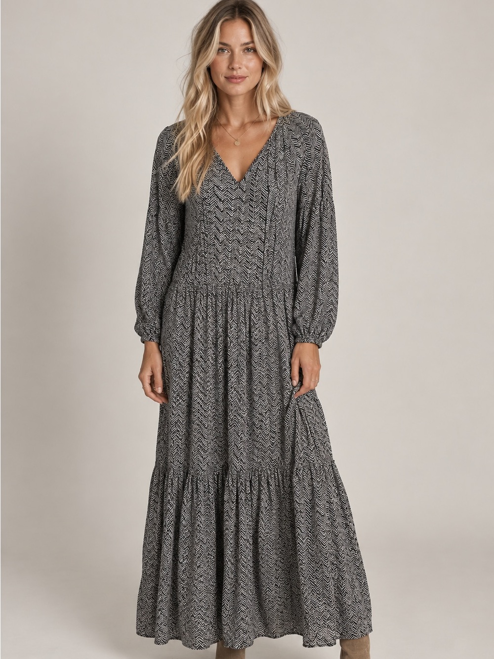 MY DANIELLE • zigzag chevron maxi dress